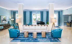 Dorchester Miami Beach Hotel & Suites